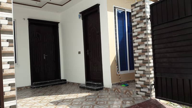 Bosan road 950 SQ FT marla house available for rent 35