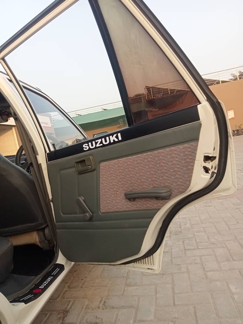 Suzuki Mehran VXR 2018/19 8