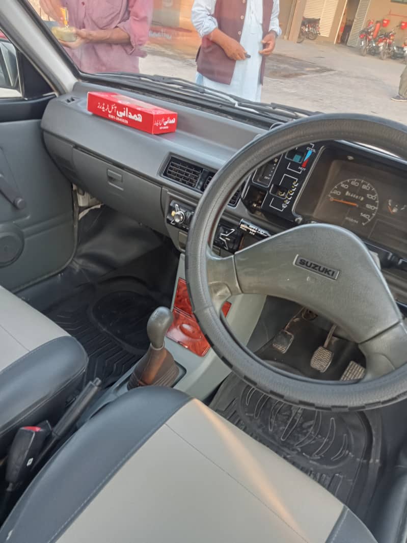 Suzuki Mehran VXR 2018/19 9