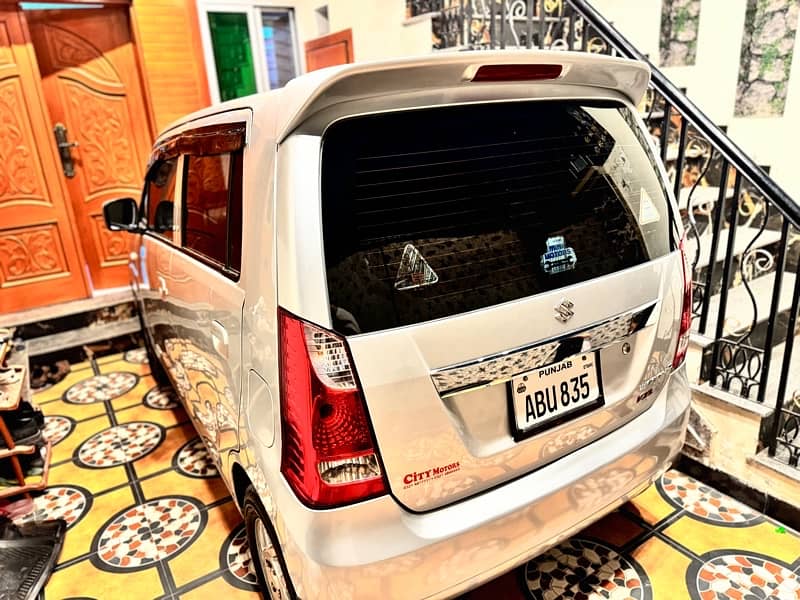 Suzuki Wagon R 2023 3