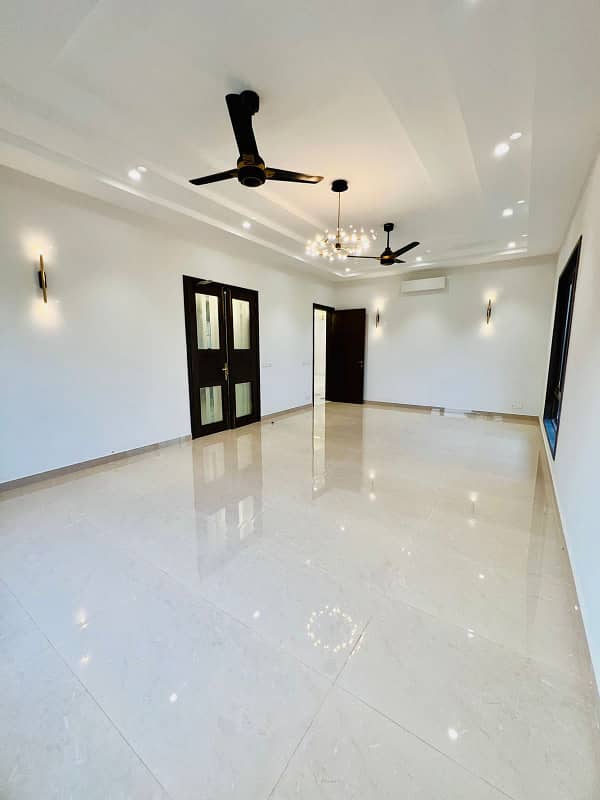 Prime Location sale The Ideally Located House For An Incredible Price Of Pkr Rs. 175000000 0