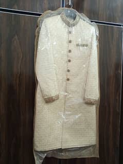 Sherwani With Kullah & Khussa