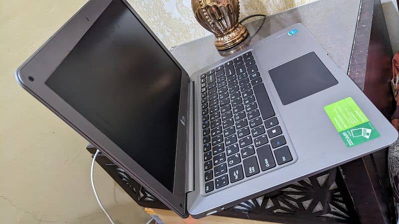 laptop zed chrome book 3