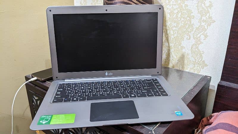 laptop zed chrome book 4