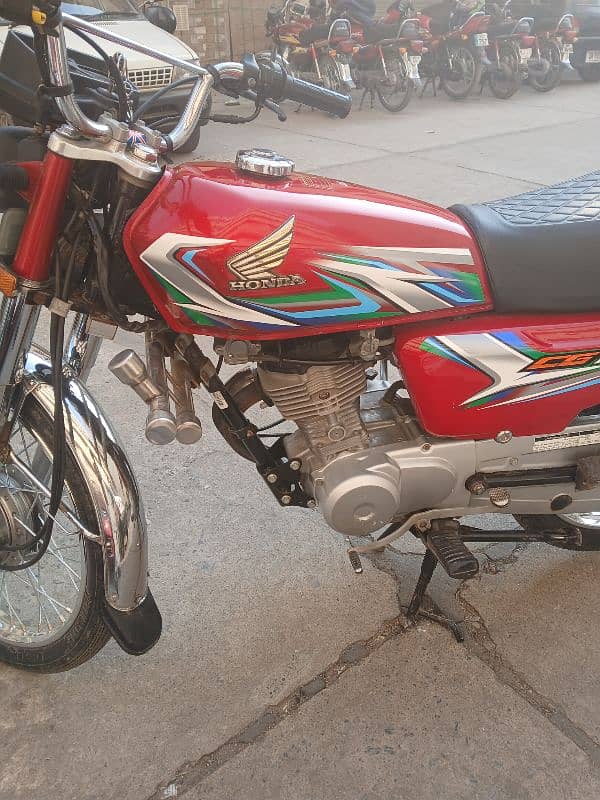 Honda 125cg 1