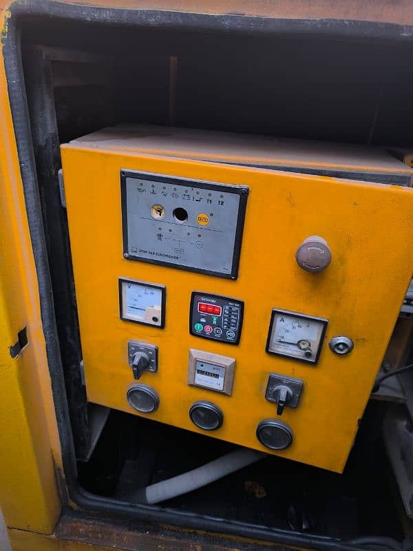 perkins generator 20 kva output 1