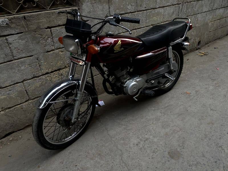 Honda 125(2020 Model) Red color neat and clean bike O3O54554438 3