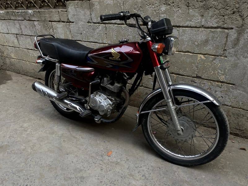 Honda 125(2020 Model) Red color neat and clean bike O3O54554438 5