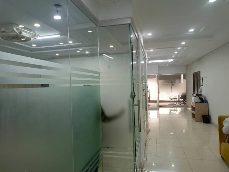 8 Marla 3rd Floor Office With Elevator For Rent In DHA Phase 5,Block B, Lahore. 5