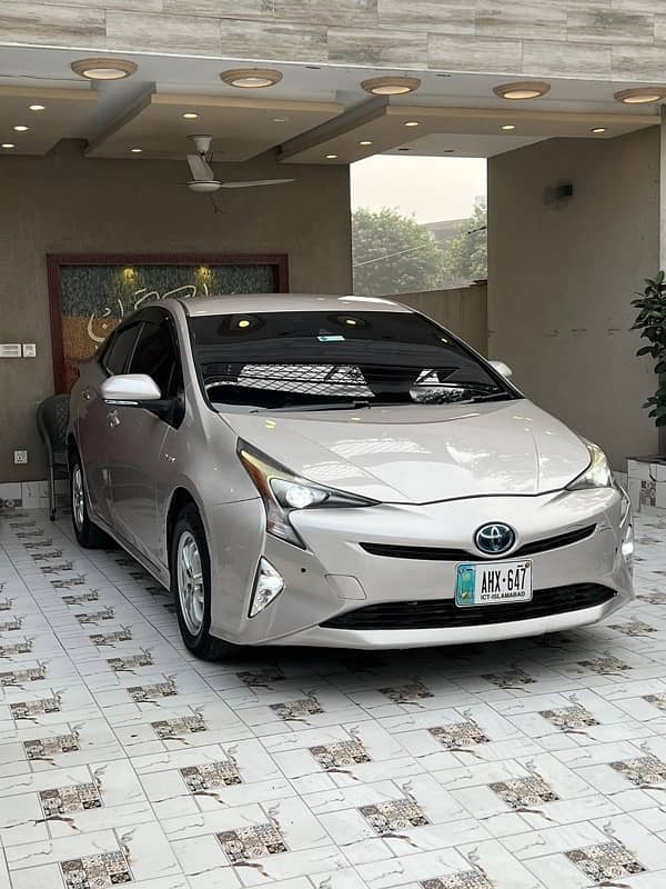 Toyota Prius 2016 0