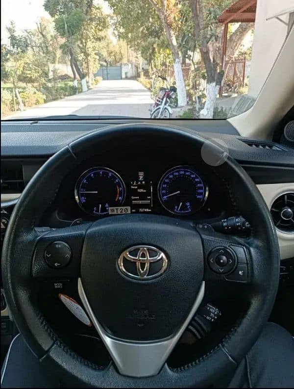 Toyota Altis Grande 2018 5