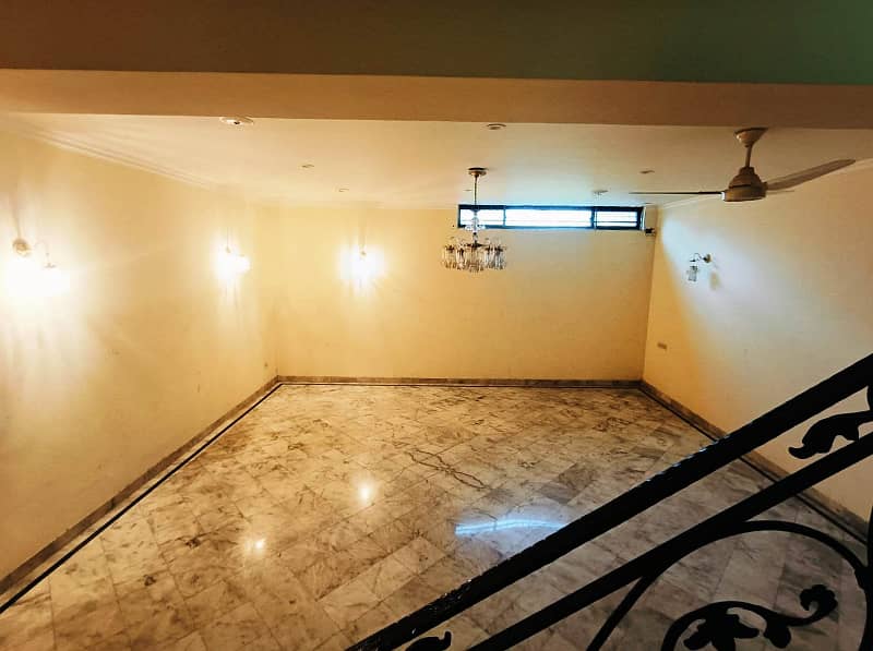 01 Kanal Beautifull House Available For Rent In DHA Lahore Cantt 5