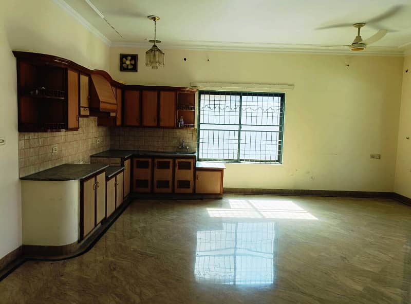 01 Kanal Beautifull House Available For Rent In DHA Lahore Cantt 6