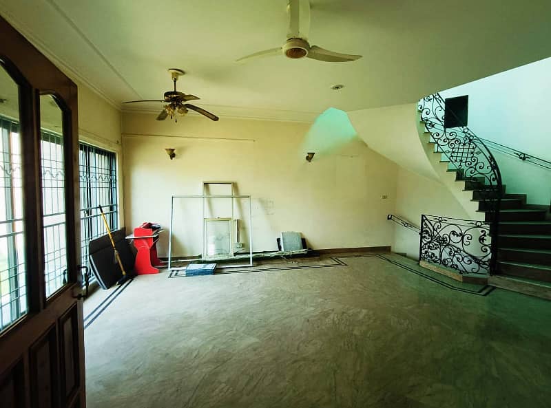 01 Kanal Beautifull House Available For Rent In DHA Lahore Cantt 24