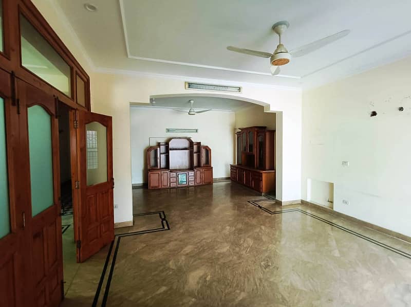 01 Kanal Beautifull House Available For Rent In DHA Lahore Cantt 28