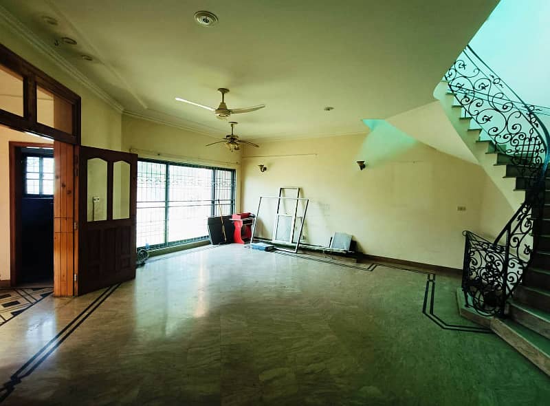 01 Kanal Beautifull House Available For Rent In DHA Lahore Cantt 29