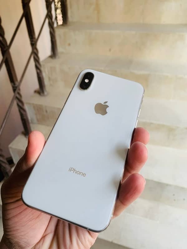 iPhone Xs 256Gb NON PTA FACTORY UNLOCK 0