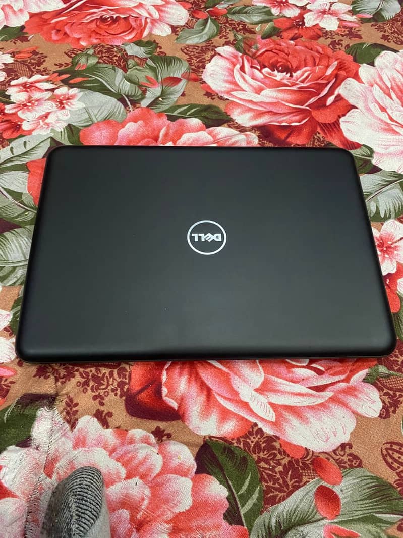 Dell Latitude 3380 | 250GB SSD | 8GB RAM | Core i5 7th Gen | 14″ FHD 5