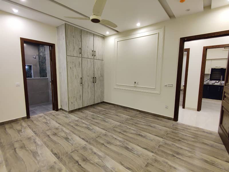 1 Kanal Brand New Upper Portion for Rent in Phase 8, Lahore 5