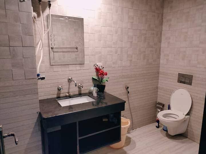 1Bed Luxury Fully Furnished Flat Weekly or Monthly Basis Bahria Town 5