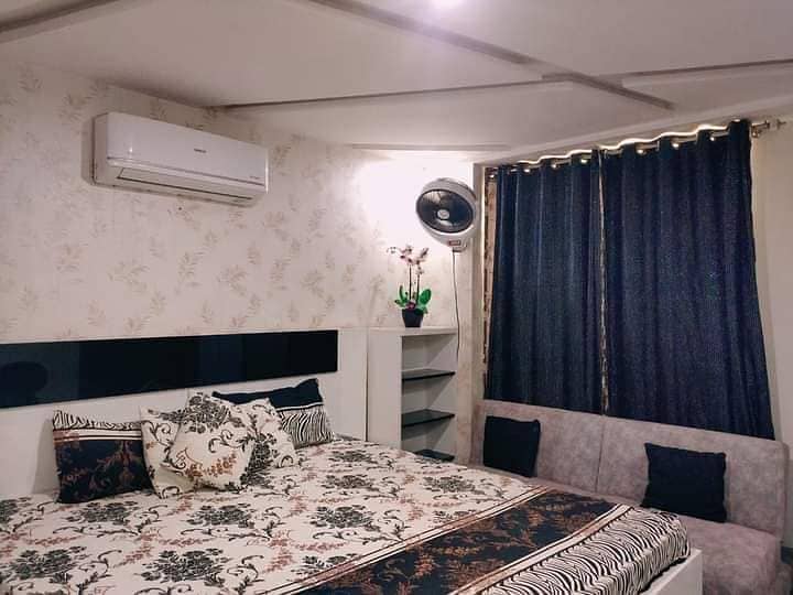 1Bed Luxury Fully Furnished Flat Weekly or Monthly Basis Bahria Town 6