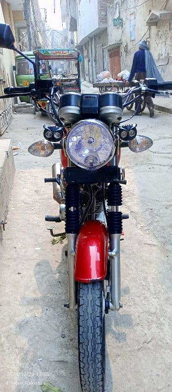 Suzuki GS-150 For Sale 9