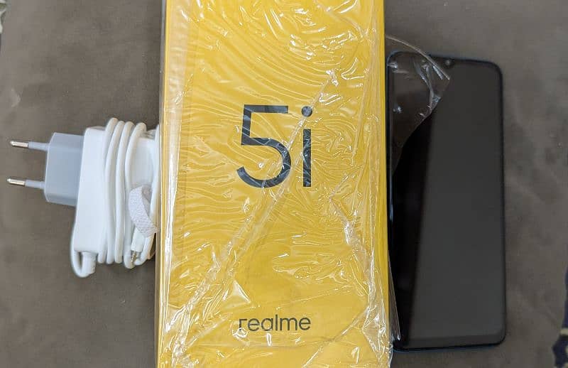 REALME 5I 2