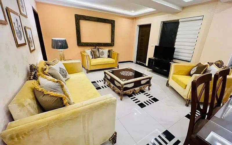 1Bed Luxury Fully Furnished Flat Weekly or Monthly Basis Bahria Town 2