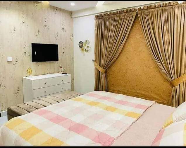 1 BHK Luxury Fully Furnished Apartment- Bahria Town Phase 4 4