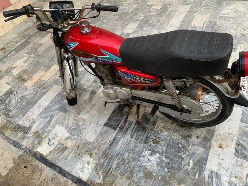 unique 125 euro 2 model 2018 bike achi working mein koi masla nhi hai 4