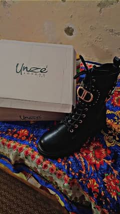 full new boots brand @unze landon