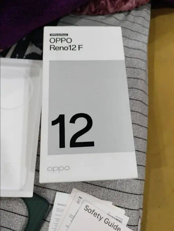 Oppo Reno 12F 8