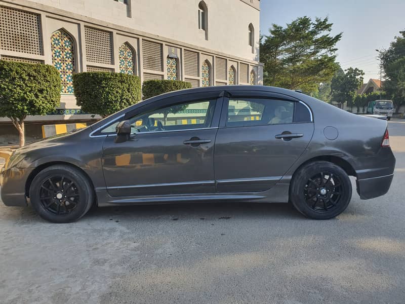 Honda Civic Reborn UG Full Option 2006 Model Lahore number 1