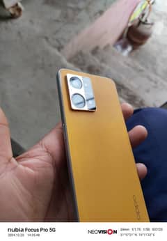 IAM selling my Oppo f21 pro with complete box