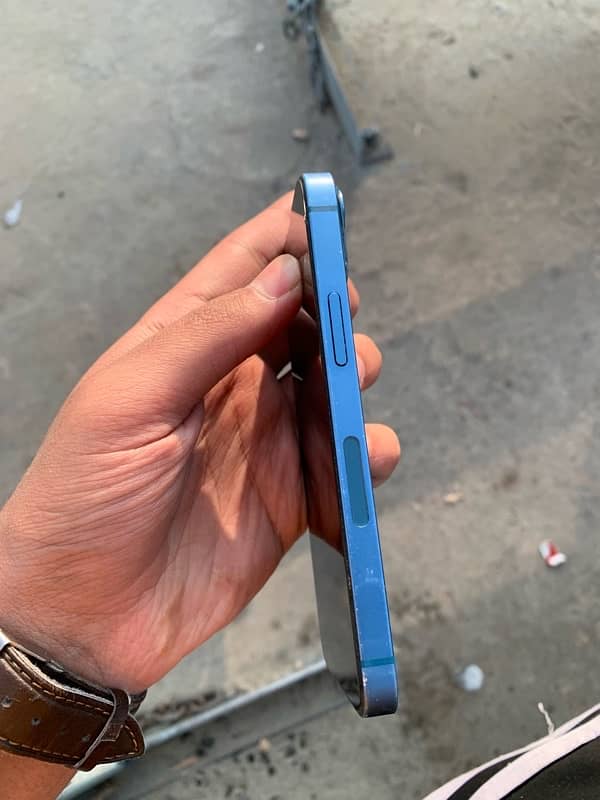 iphone 13 mini blue color 2