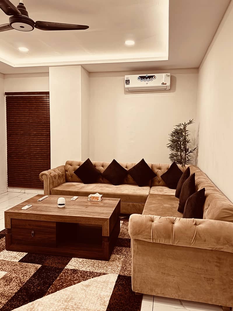 Luxury Newly Furnished Apartments Daily or Monthly Basis 6