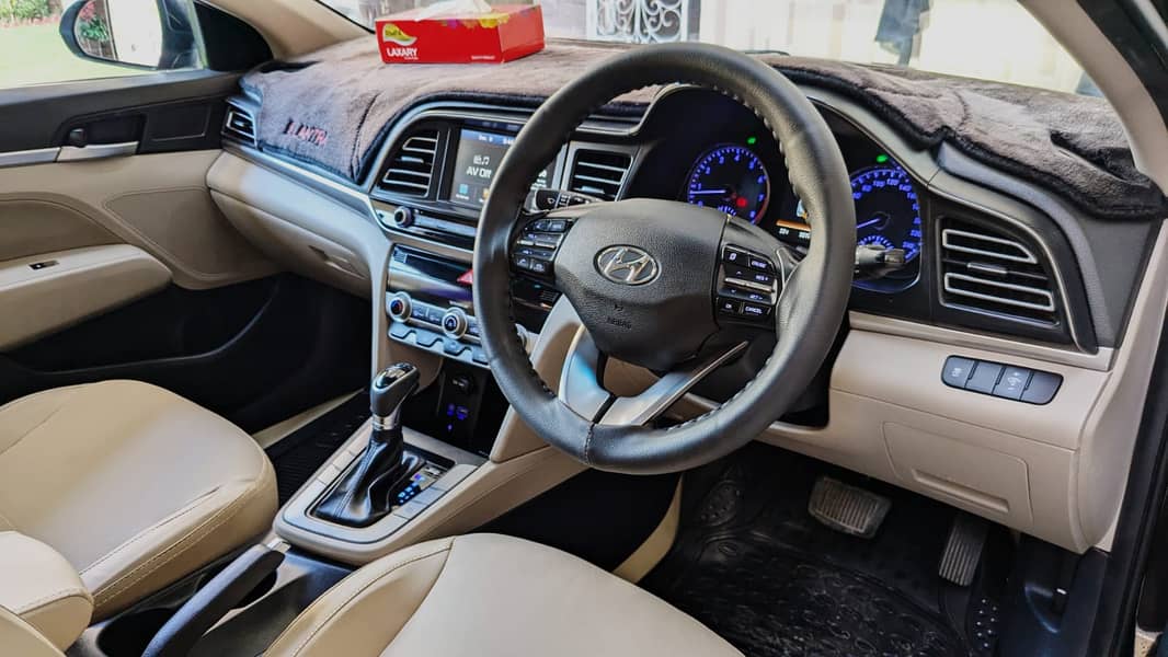 Hyundai Elantra 2021 GLS 5