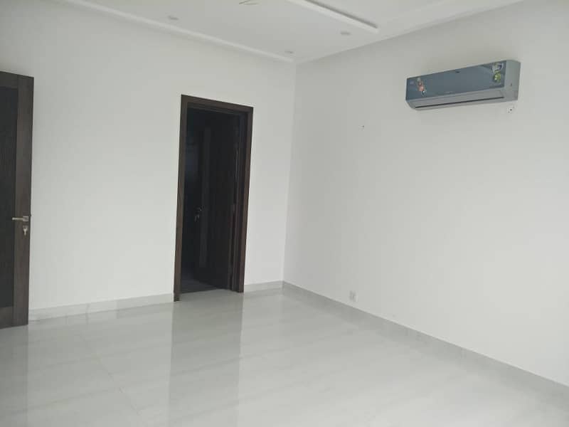 With Separate Gate 1 Kanal Outclass Upper Portion On Top Location For Rent In DHA Phase 7 Lahore 2