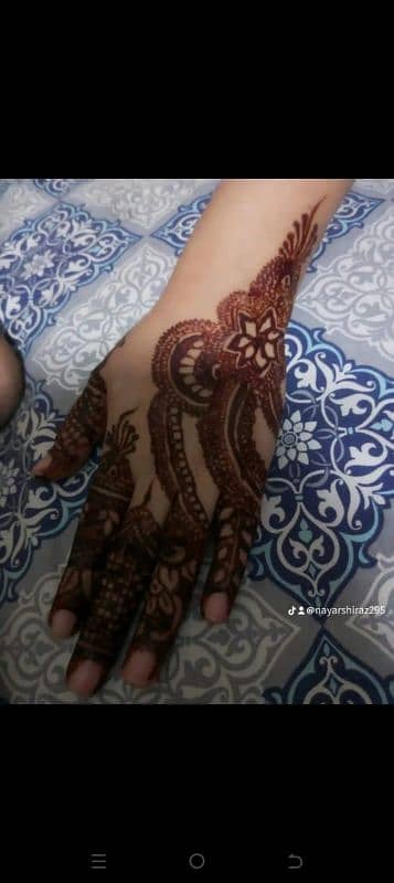 Latest mehndi design 0