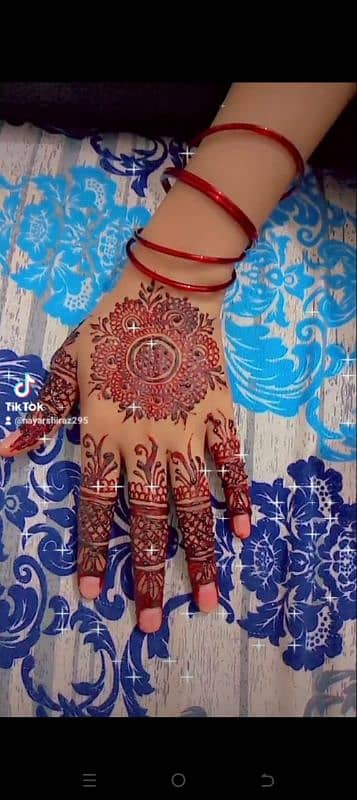 Latest mehndi design 1