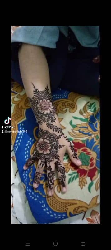 Latest mehndi design 5