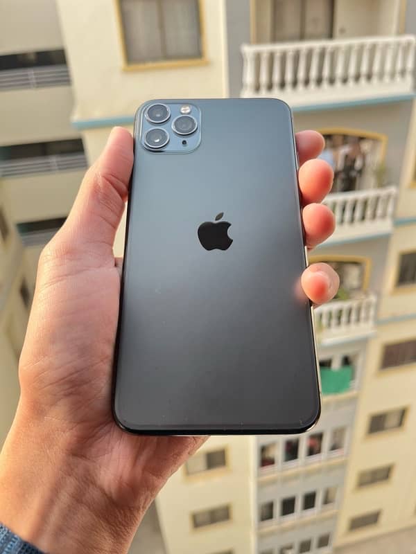 iphone 11 Pro Max for sell 4