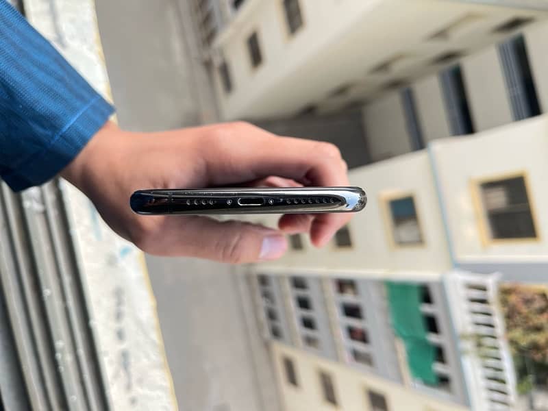 iphone 11 Pro Max for sell 8