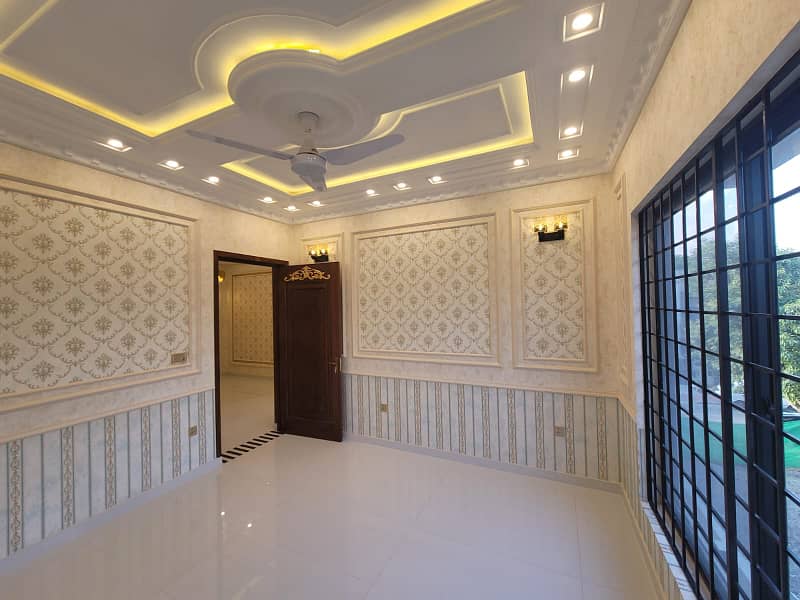 5 Marla Worth Seeing Bungalow For Rent In DHA Phase 6 Lahore 15