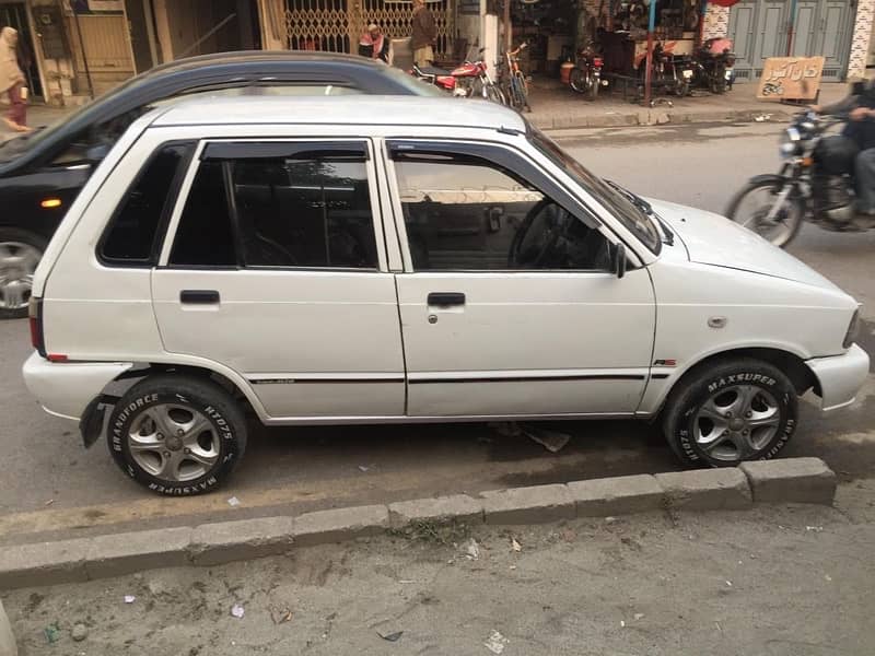 mehran 2010 total geniun lhr reg urgent sale reasonable demand 5