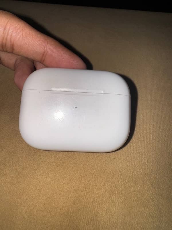 Apple Airpods pro 2nd generation 0