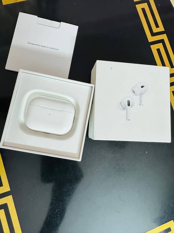 Apple Airpods pro 2nd generation 4