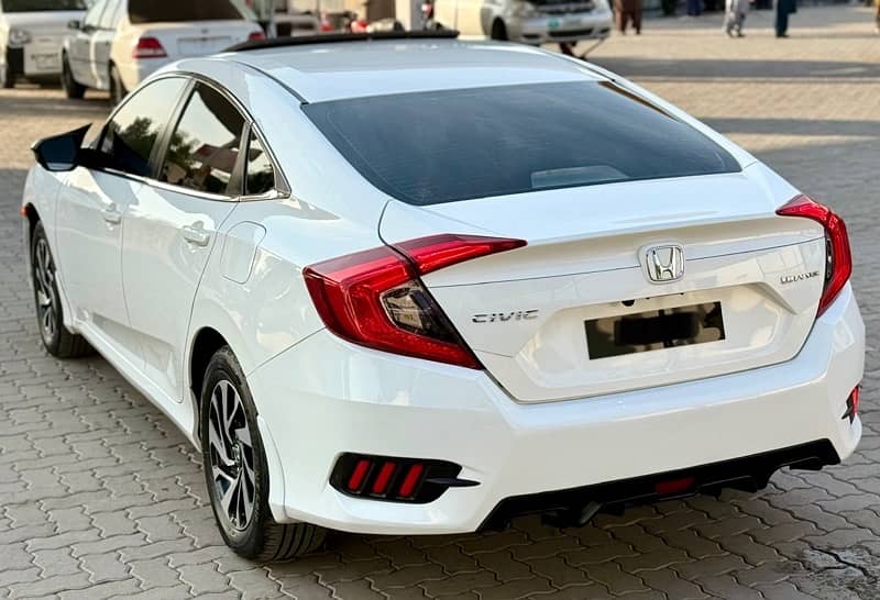 Honda Civic Oriel 2019 UG 3