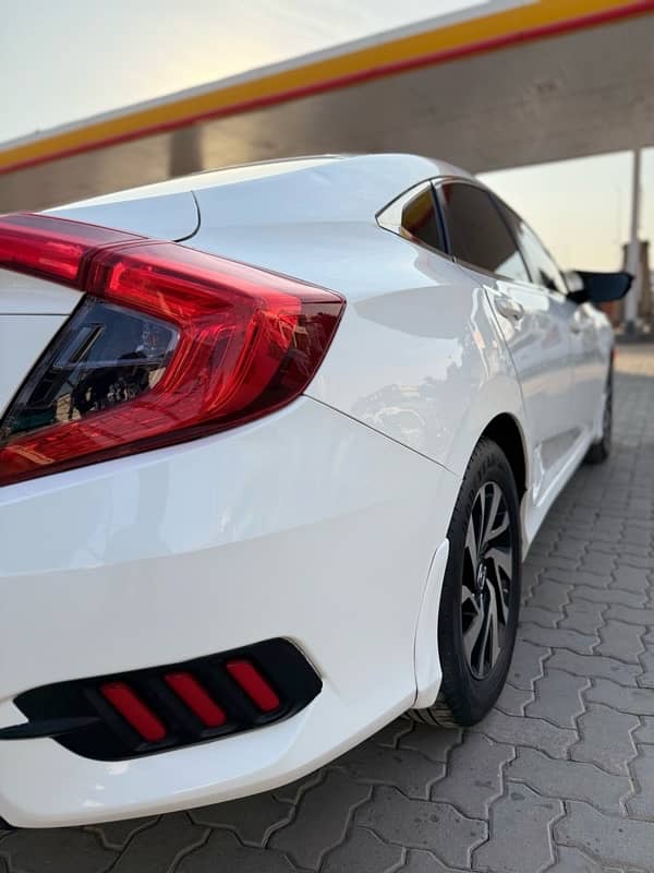 Honda Civic Oriel 2019 UG 7