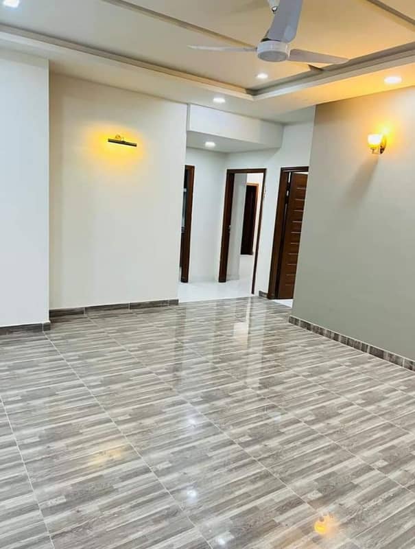 03 BED LUXURY APPARTMENT AVAILBLE FOR RENT AT GULBERG GREEEN ISLAMABAD 2